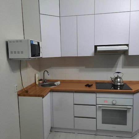 Кошкарбаева 45 Б Daire Astana Dış mekan fotoğraf